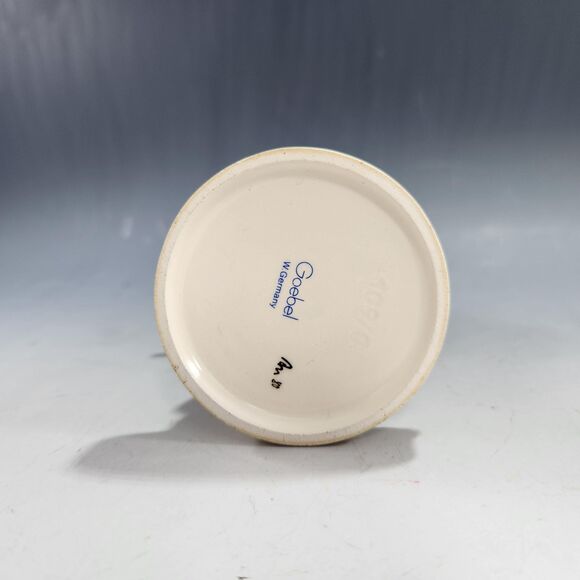 Set 3 VTG Hummel Figurines #128 The Baker, Brother #109 Happy Traveler Goebel - Picture 8 of 10